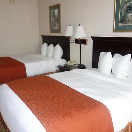 Country Inn & Suites By Radisson, Meridian, Ms Εξωτερικό φωτογραφία