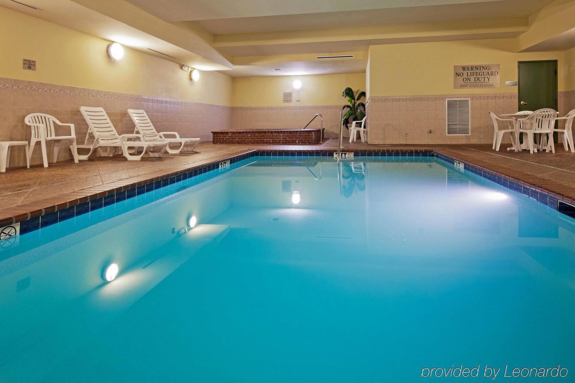 Country Inn & Suites By Radisson, Meridian, Ms Ανέσεις φωτογραφία
